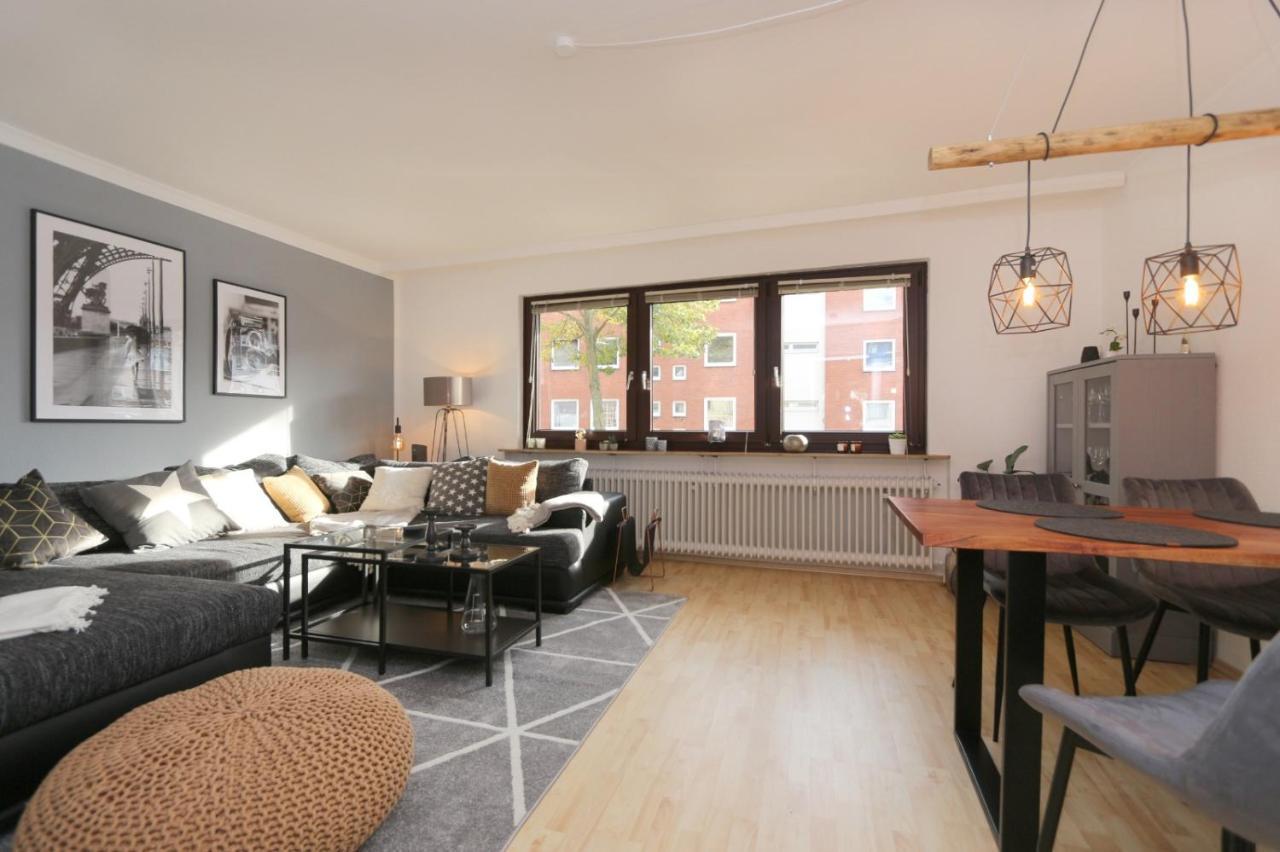 Schoenes Zwei-zimmer-apartment In Der Bremer Apartment