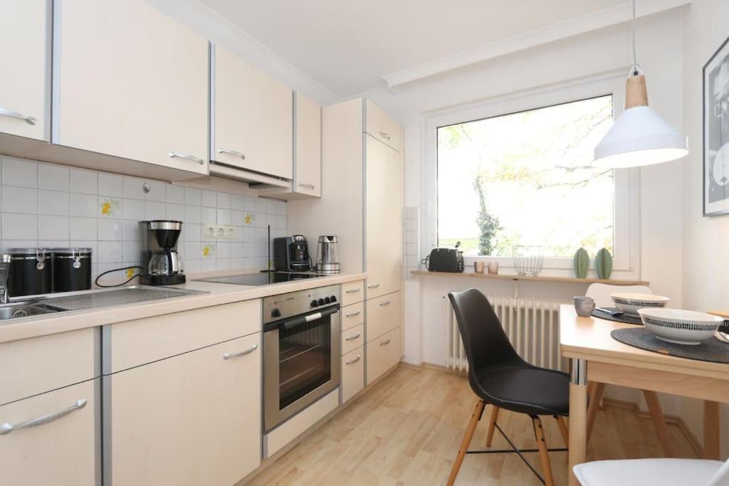 Apartment Schoenes Zwei-zimmer-apartment In Der Bremer